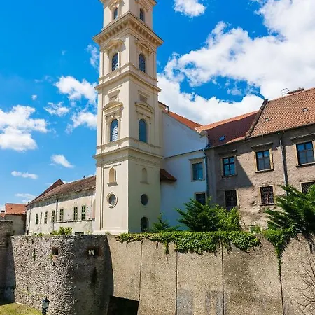 Central Residence Sopron