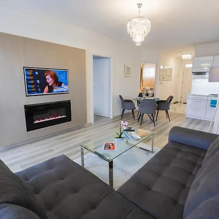 Central Residence *